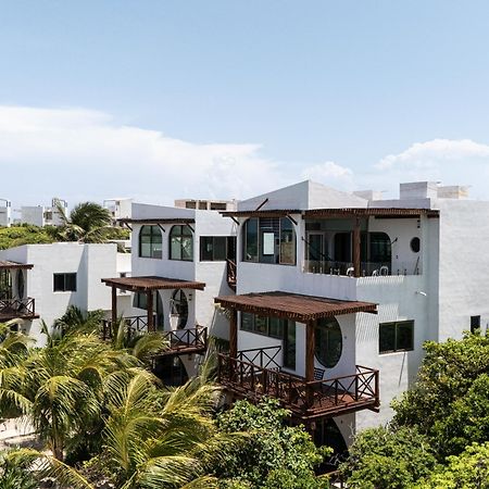Villas Amanecer By Andiani Travel Isla Mujeres Exterior photo