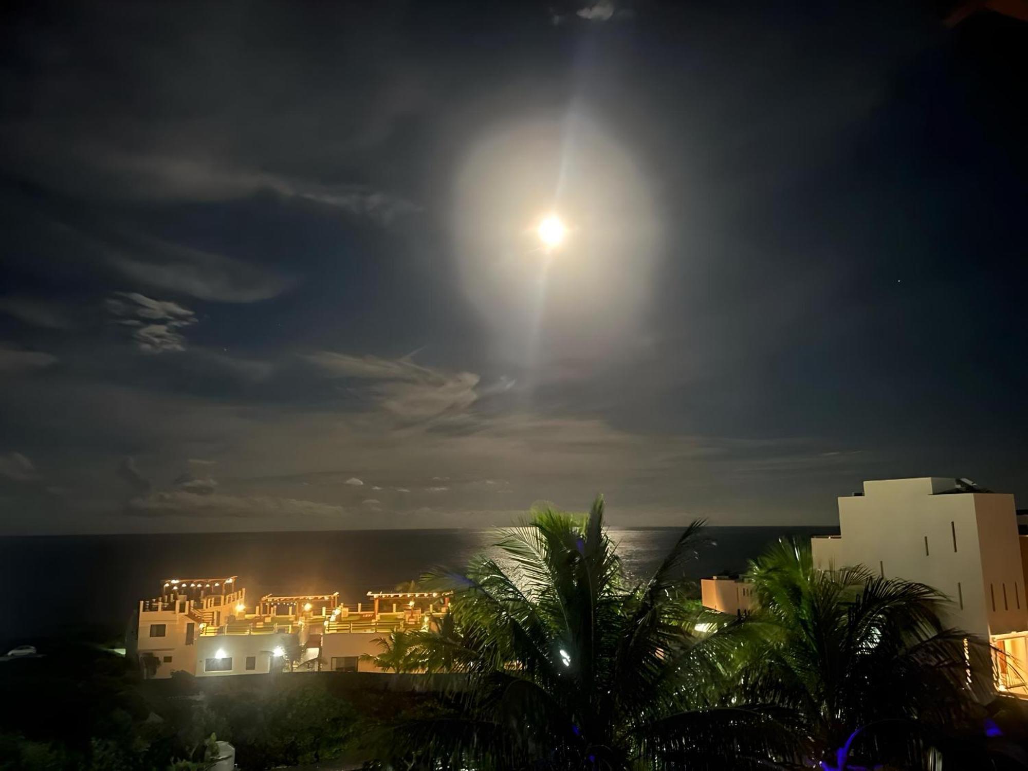 Villas Amanecer By Andiani Travel Isla Mujeres Exterior photo